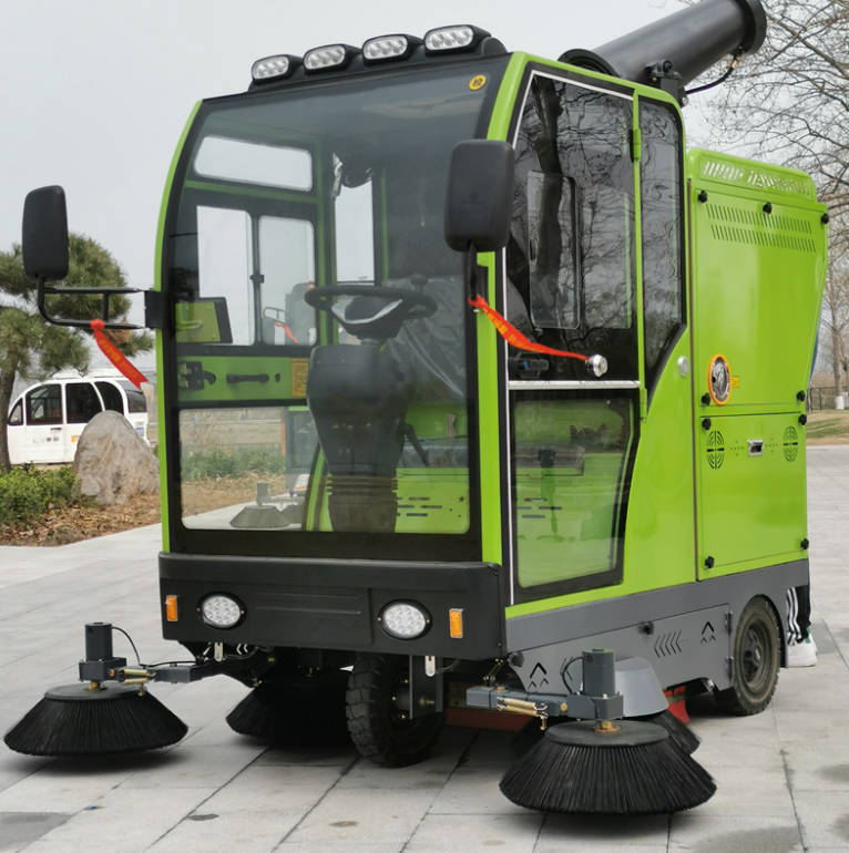 泰州道路清洁广泛应用电动环卫清扫车