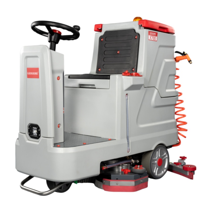 泰州坦洁全自动驾驶式洗地机X700